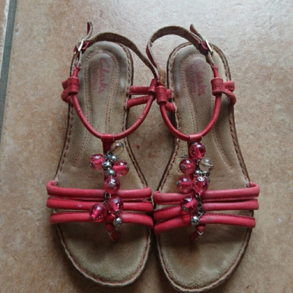 Clarks leather sandals, 5.5, Salmon